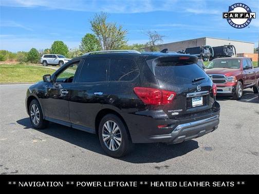 2020 Nissan Pathfinder SL