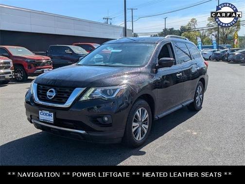 2020 Nissan Pathfinder SL
