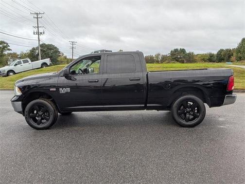 2021 RAM 1500 Classic SLT