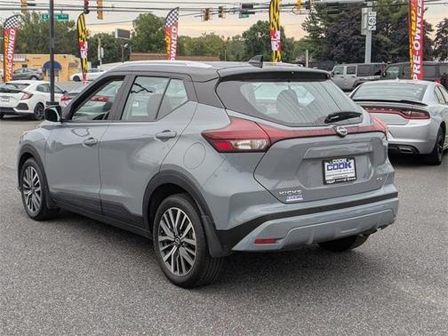 2023 Nissan Kicks SV