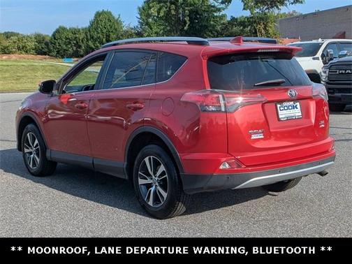 2017 Toyota RAV4 XLE