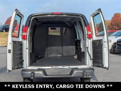 2024 Chevrolet Express 2500 Work Van