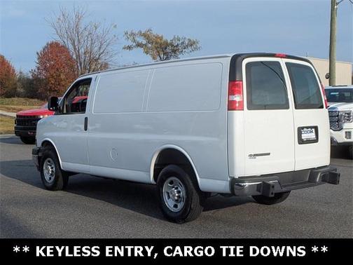 2024 Chevrolet Express 2500 Work Van