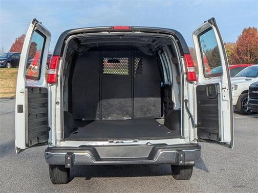 2024 Chevrolet Express 2500 Work Van