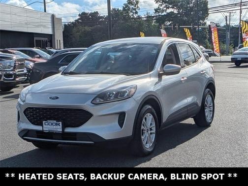 2020 Ford Escape SE