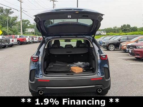 2025 Mazda CX-50 2.5 S Preferred Package