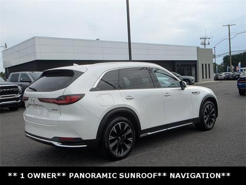 2024 Mazda CX-90 PHEV Premium Plus