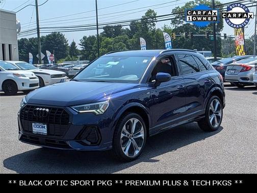 2022 Audi Q3 45 S line Premium