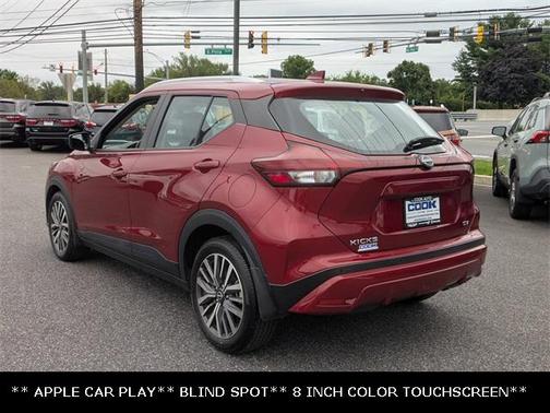 2022 Nissan Kicks SV