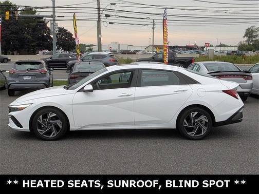 2025 Hyundai ELANTRA SEL Convenience