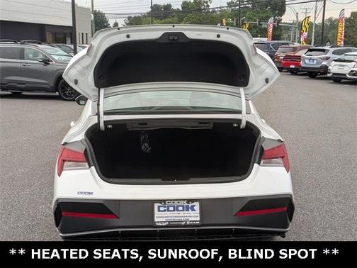 2025 Hyundai ELANTRA SEL Convenience