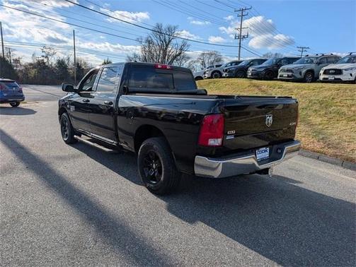 2019 RAM 1500 Classic SLT