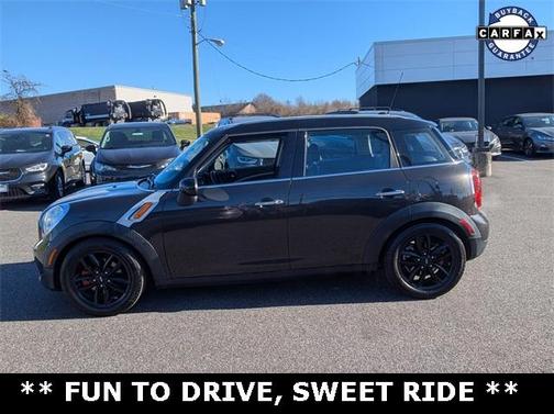 2015 MINI Countryman Cooper