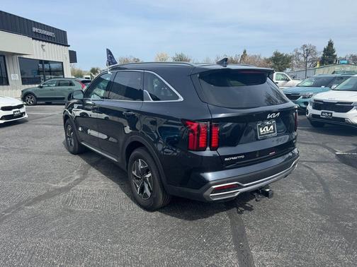 2024 Kia Sorento Hybrid EX