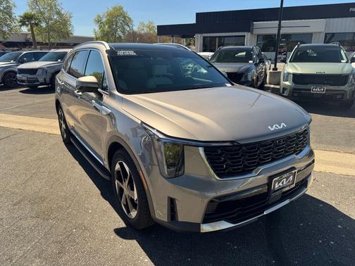 Volcanic Sand 2025 Kia Sorento Plug-In Hybrid SX Prestige