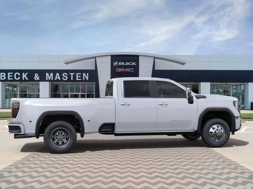 2025 GMC Sierra 3500 Denali Ultimate