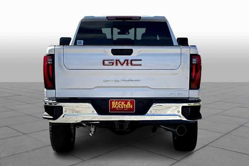 2025 GMC Sierra 2500 SLT
