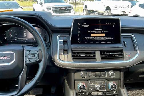 2023 GMC Yukon XL AT4