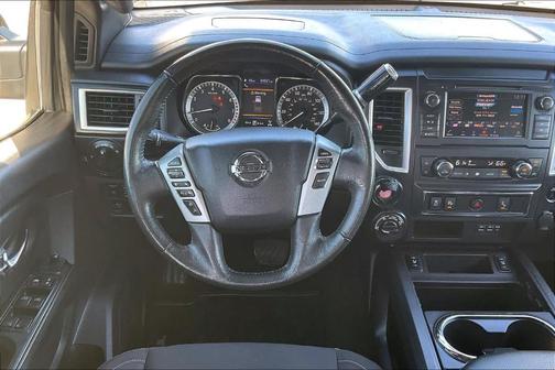 2019 Nissan Titan SV