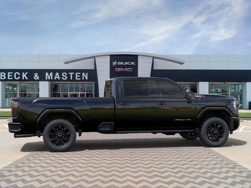 2025 GMC Sierra 3500 AT4