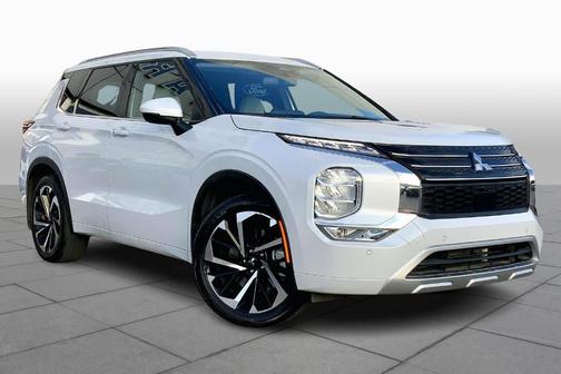2023 Mitsubishi Outlander SEL