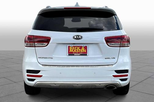 2017 Kia Sorento SXL V6
