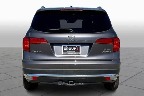 2017 Honda Pilot Elite