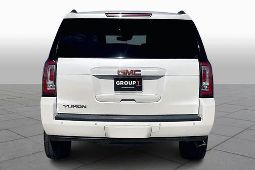 White Frost Tri-Coat 2017 GMC Yukon SLT