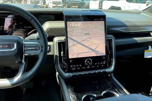 2025 GMC Yukon Elevation