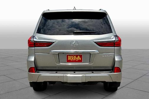 2021 Lexus LX 570 Two-Row