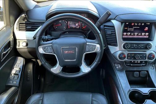 2016 GMC Yukon SLT