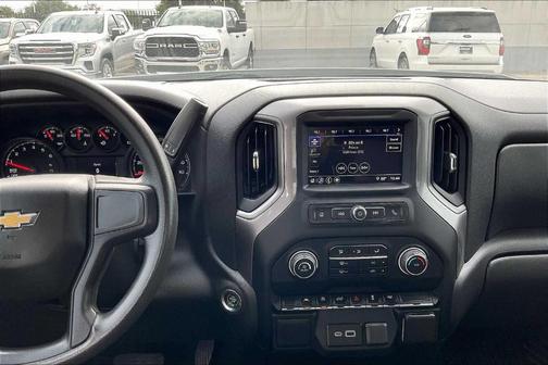 2024 Chevrolet Silverado 1500 Custom