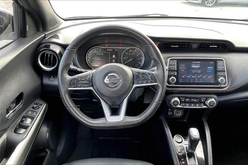 2019 Nissan Kicks SR