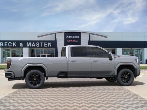 2025 GMC Sierra 3500 AT4