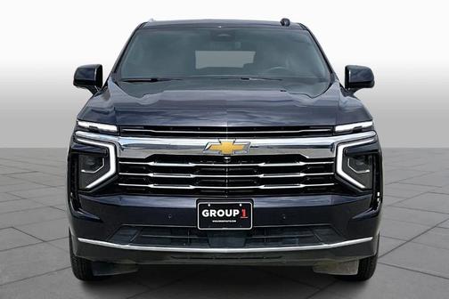 2025 Chevrolet Suburban LT