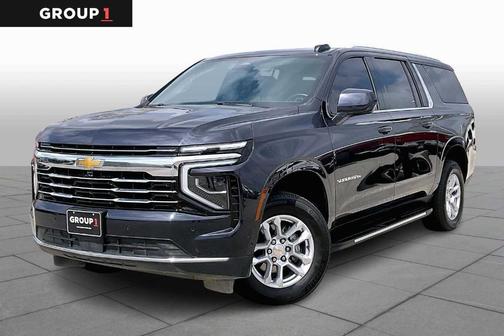 2025 Chevrolet Suburban LT