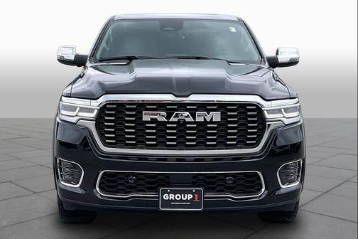 Diamond Black Crystal Pearlcoat 2025 RAM 1500 ST