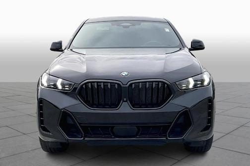 2025 BMW X6 xDrive40i