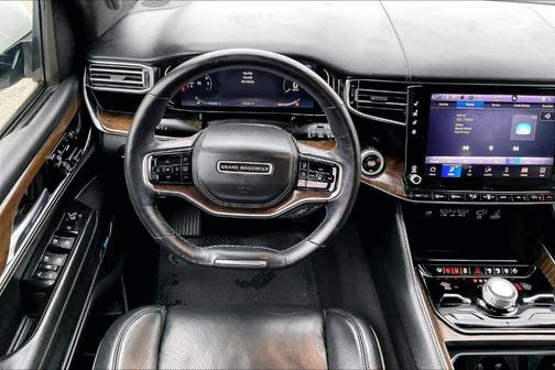 2022 Jeep Grand Wagoneer Series II
