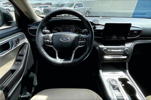 Blue 2020 Ford Explorer Limited