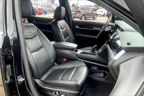 2023 Cadillac XT6 Premium Luxury AWD