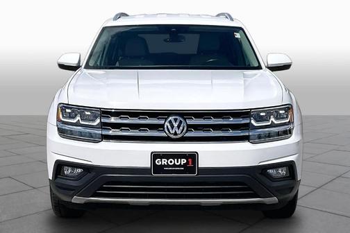 Pure White 2019 Volkswagen Atlas 2.0T SE
