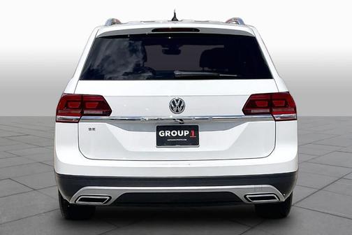 Pure White 2019 Volkswagen Atlas 2.0T SE