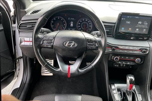 2019 Hyundai Veloster Turbo