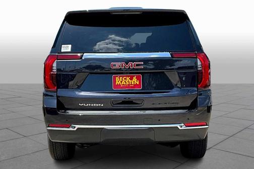2025 GMC Yukon Elevation