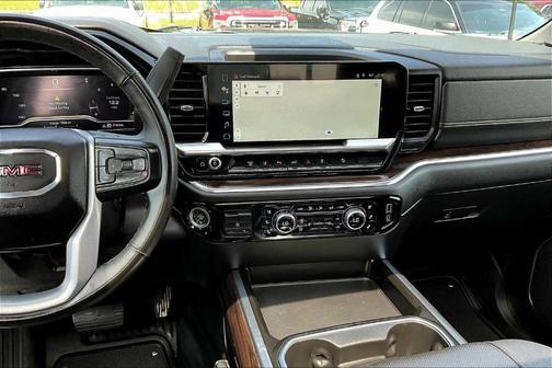 2024 GMC Sierra 2500 SLT