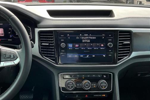 2022 Volkswagen Atlas 3.6L SE w/Technology