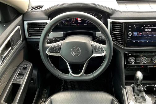 2022 Volkswagen Atlas 3.6L SE w/Technology