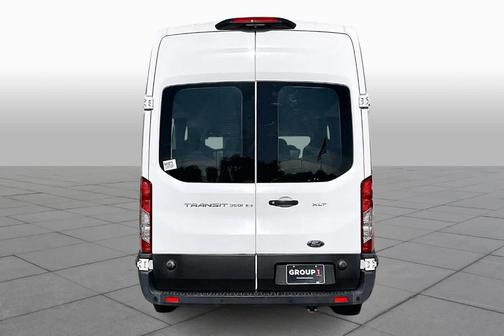 2022 Ford Transit-350 XLT