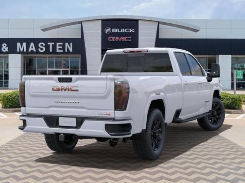 2025 GMC Sierra 3500 AT4